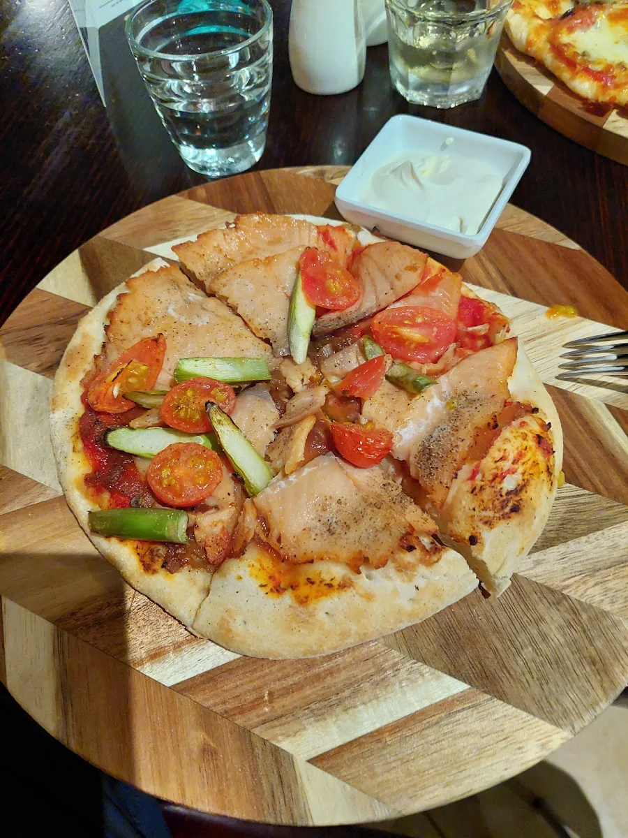 Food & drink, The Pier Hotel