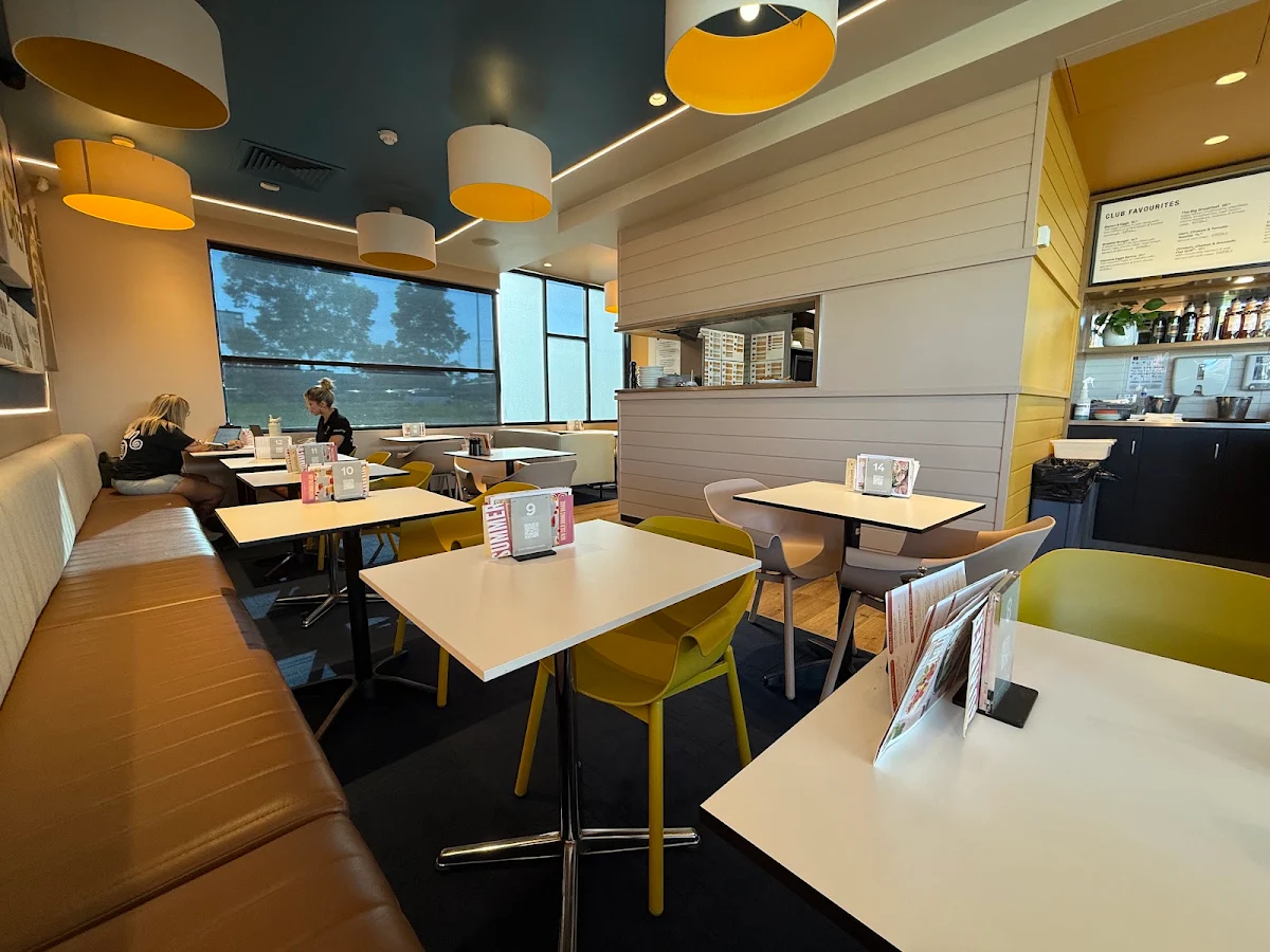 Vibe, The Coffee Club Café