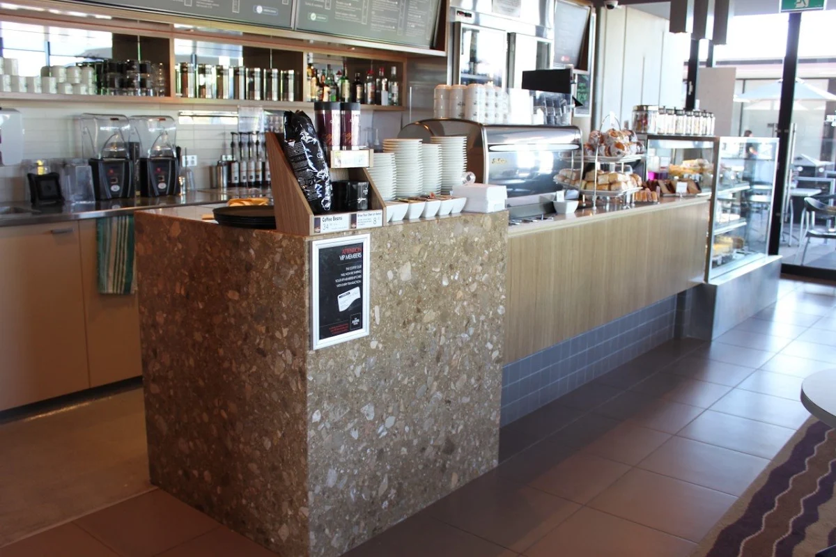 Vibe, The Coffee Club Café