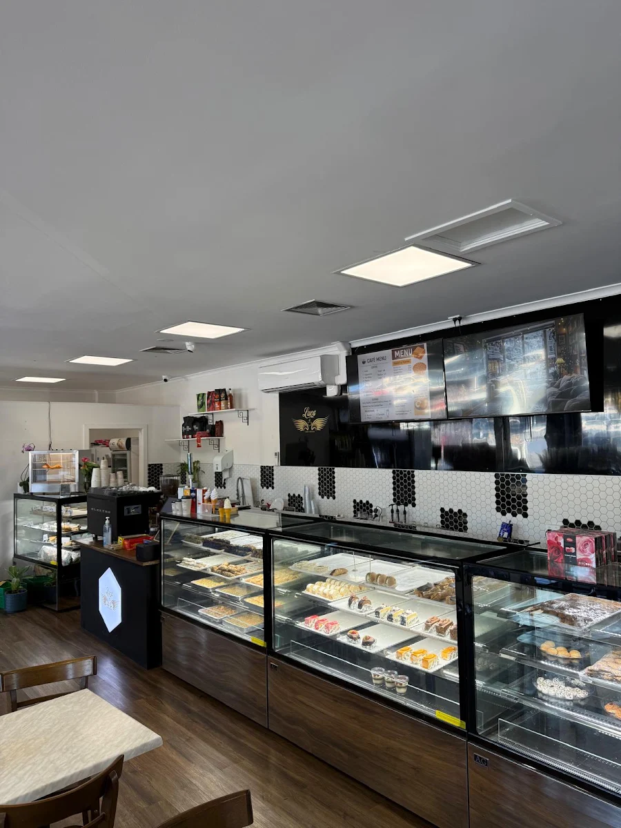 Vibe, Luca Cafe & Grocery