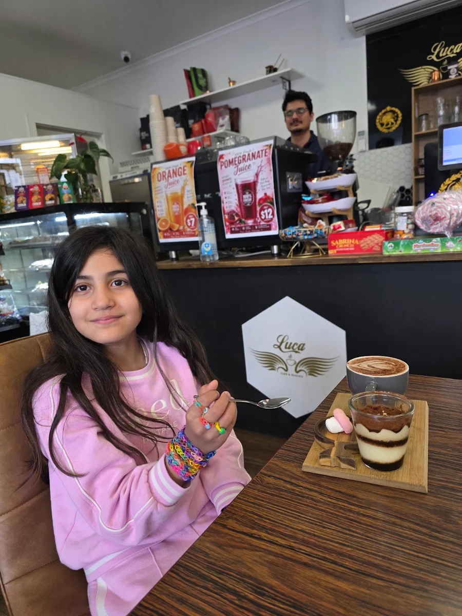 Vibe, Luca Cafe & Grocery