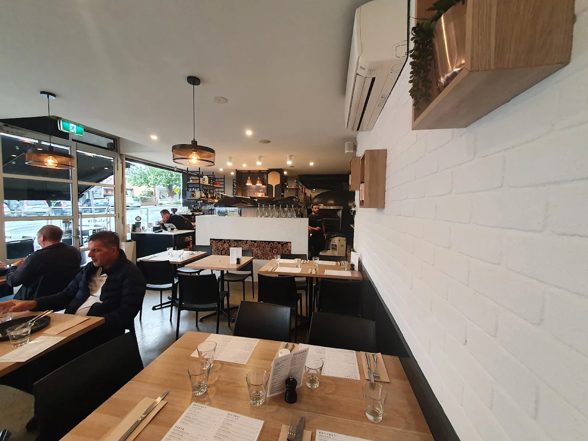 Vibe, Pizzicotto Pizzeria e Cucina - Italian Restaurant Strathmore and Essendon