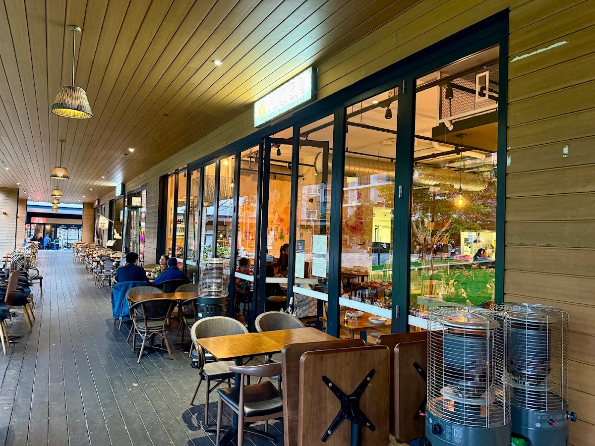 Vibe, Maysa Thai Wolli Creek