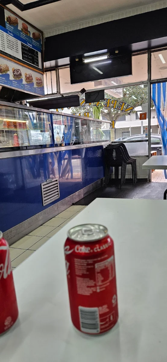 Vibe, Nepean Souvlaki