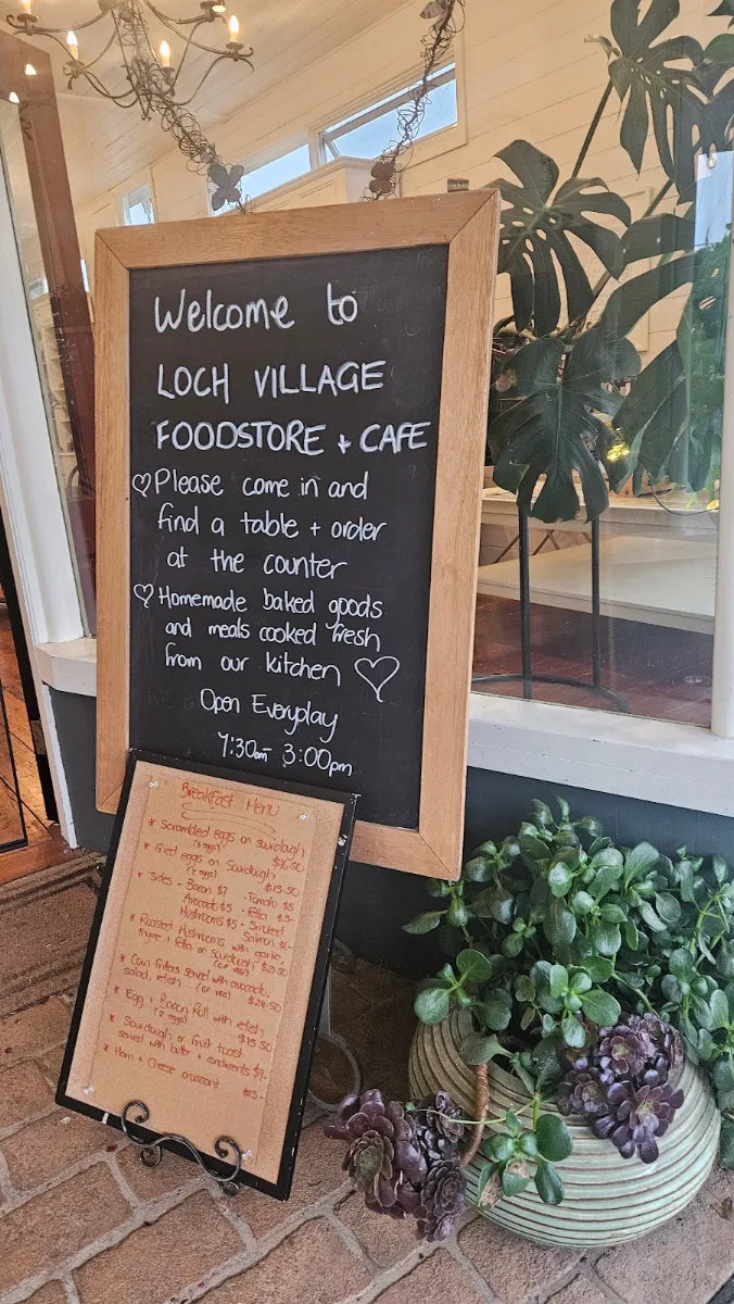 Menu, Loch Village General Store