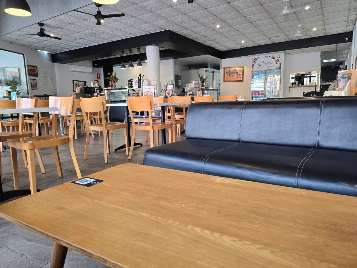 Vibe, Alowishus Delicious Maryborough