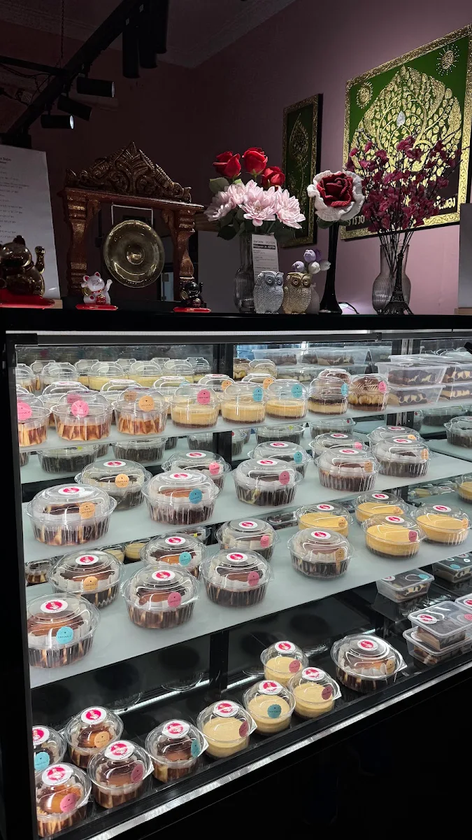 Vibe, Miss Cheesecake By Sopa
