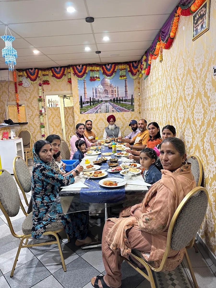 Vibe, Roshni Indian Restaurant, Buderim