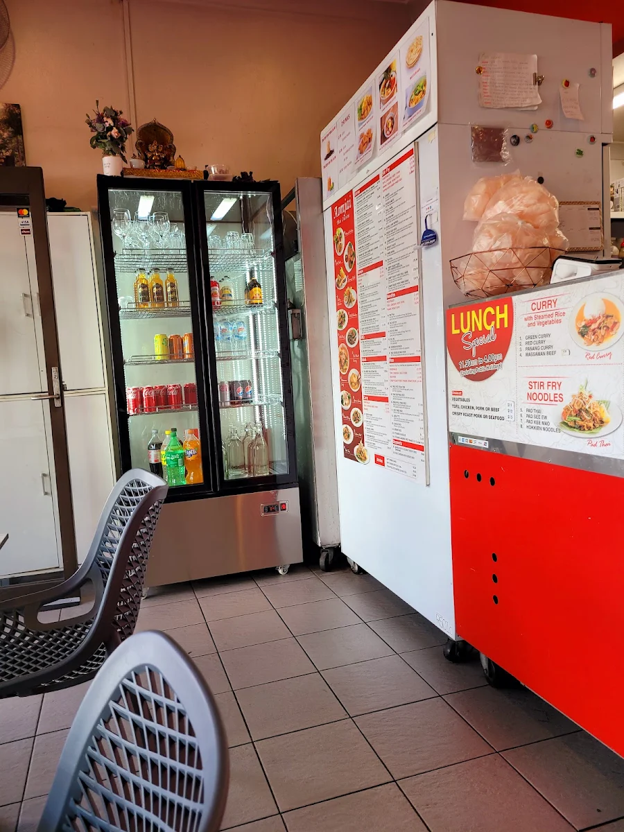 Vibe, Aomjai Thai Cuisine Dee Why