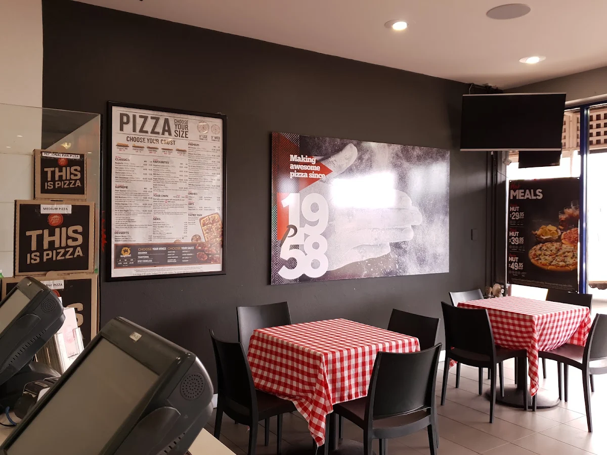 Menu, Pizza Hut Warrawong