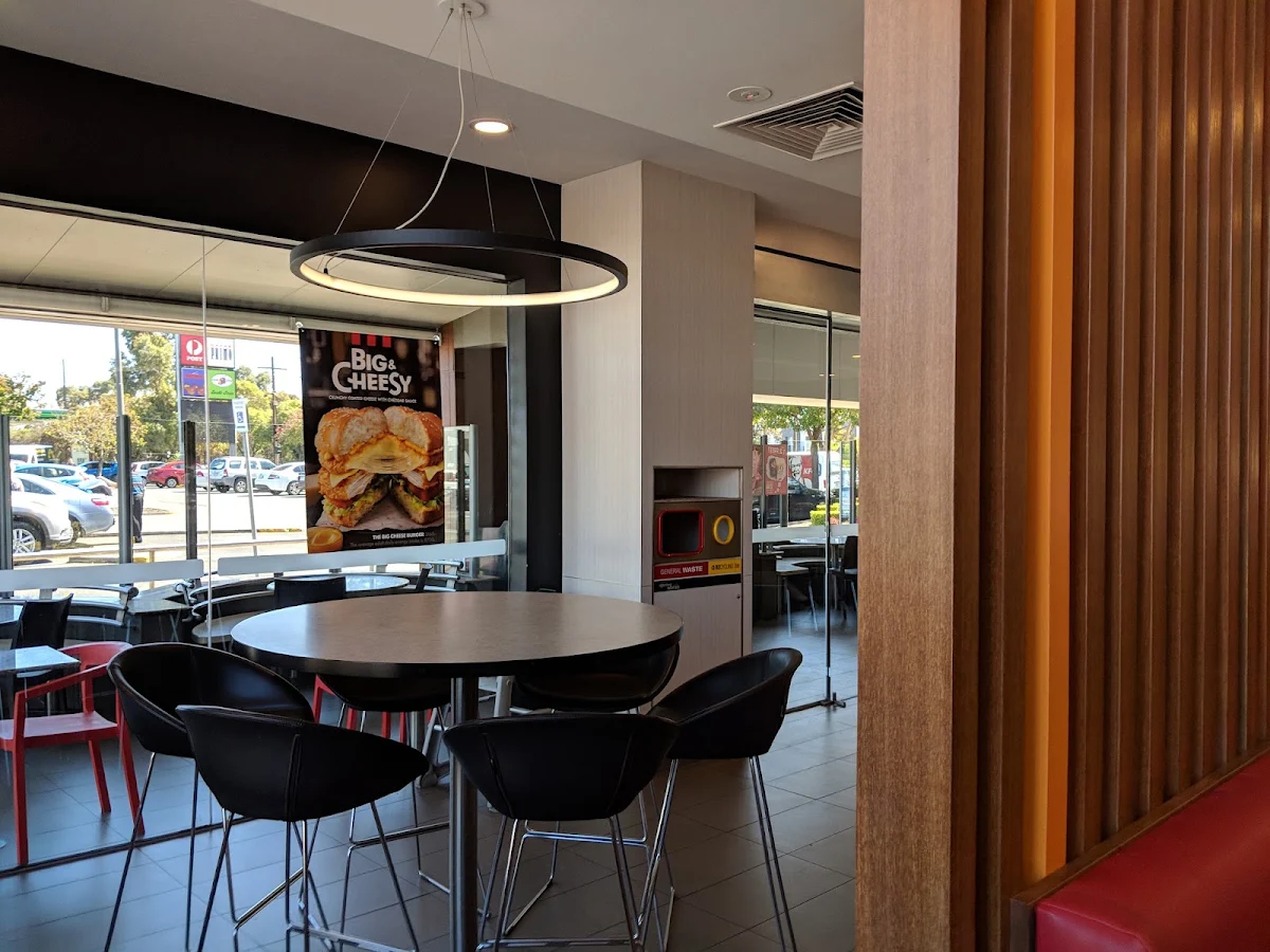 Vibe, KFC Welland Plaza