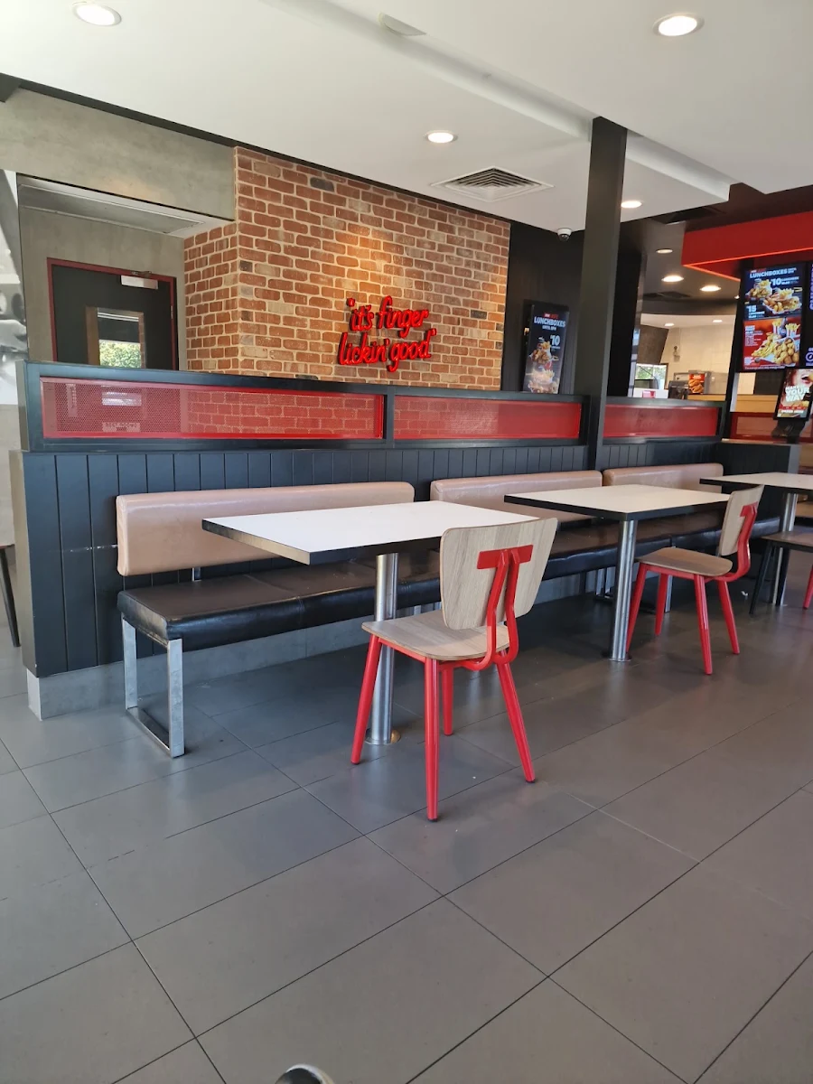 Vibe, KFC Welland Plaza