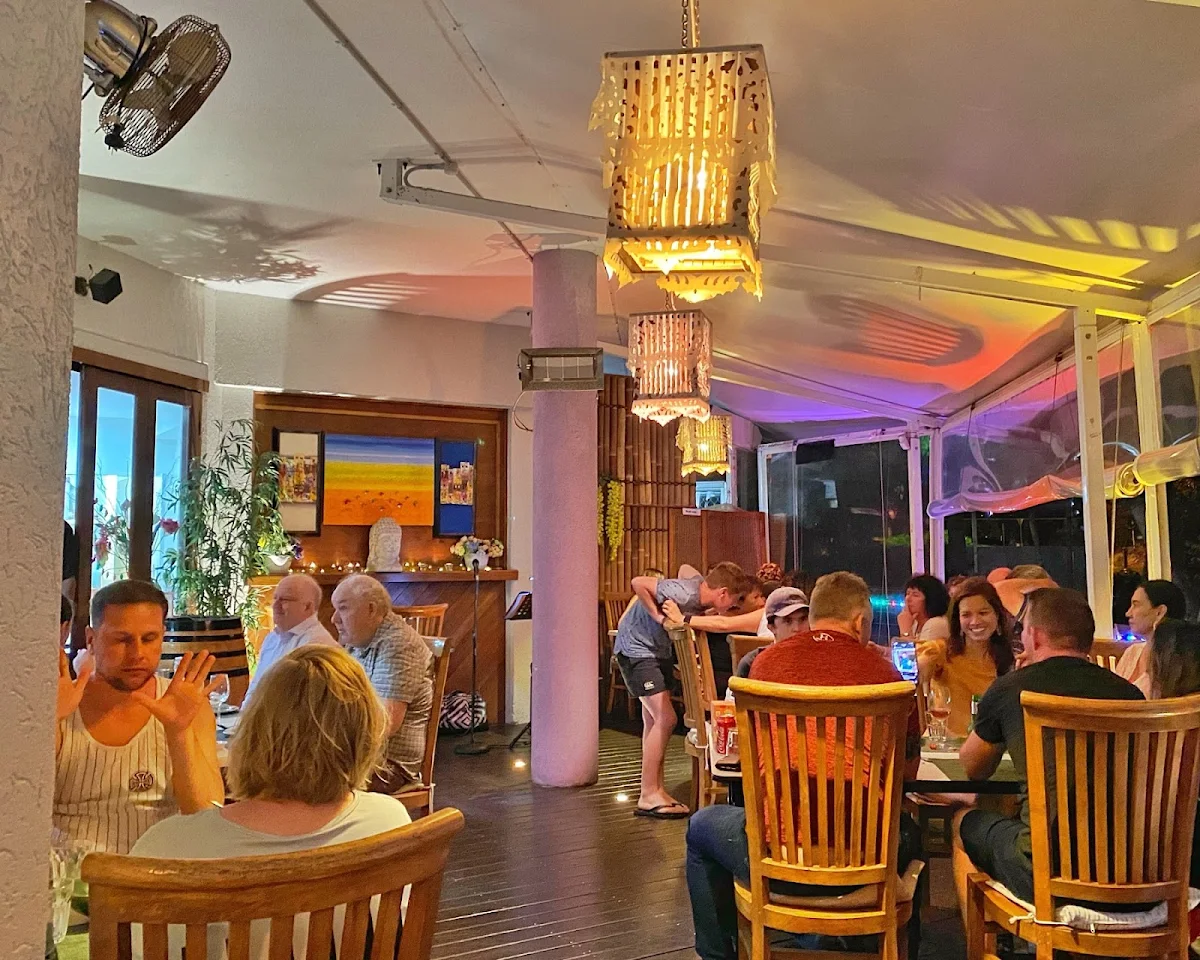 Vibe, Copper Spoon Thai Restaurant & Bar