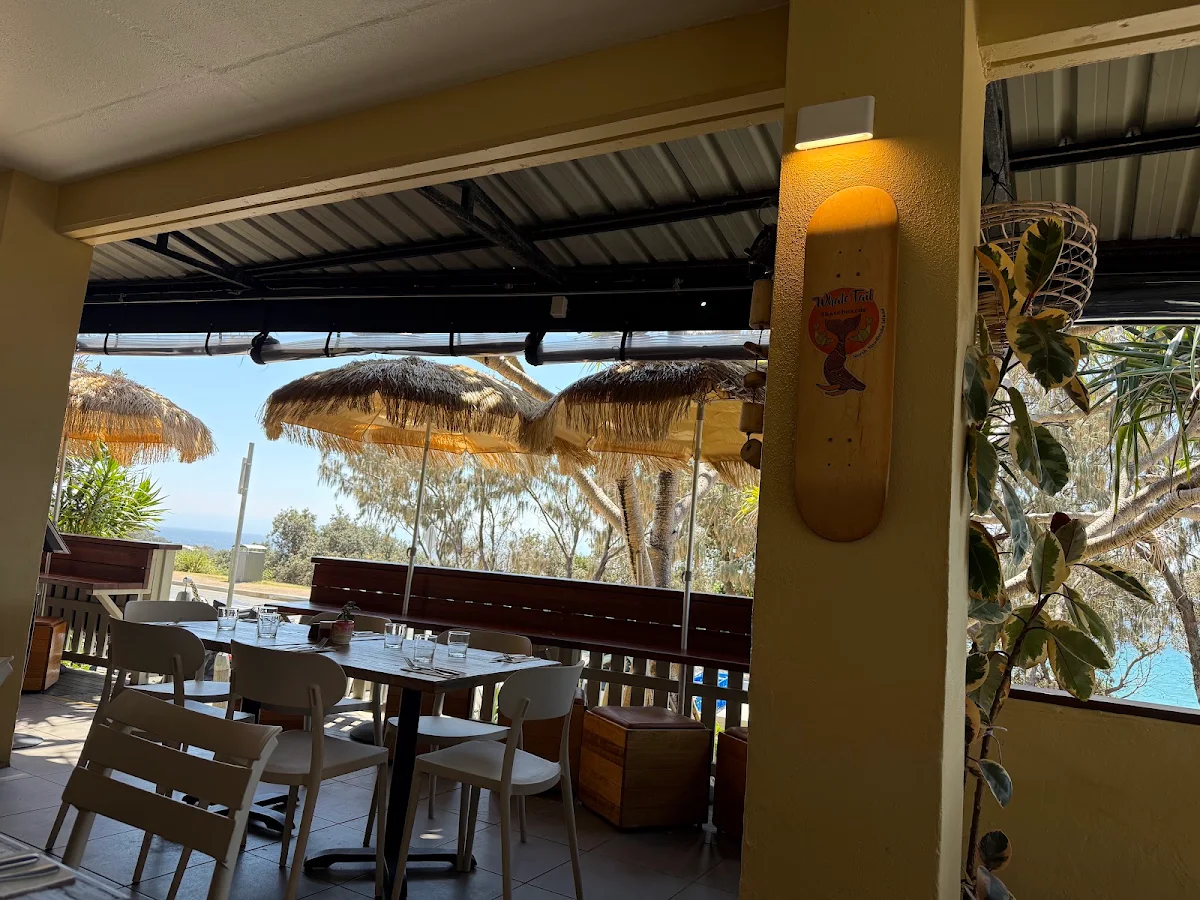 Vibe, Six Beaches Fish Grill and Bar