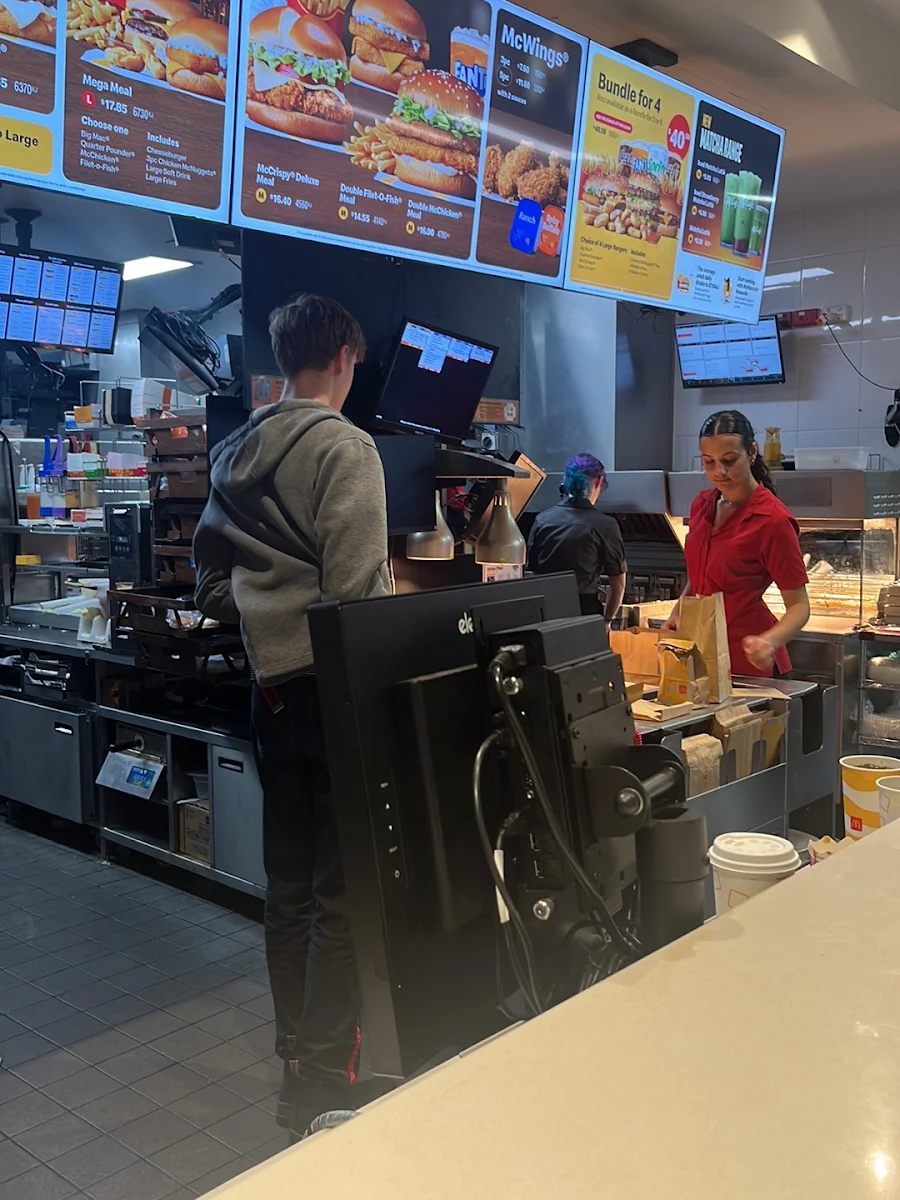 Vibe, McDonald's Tea Tree Plaza II