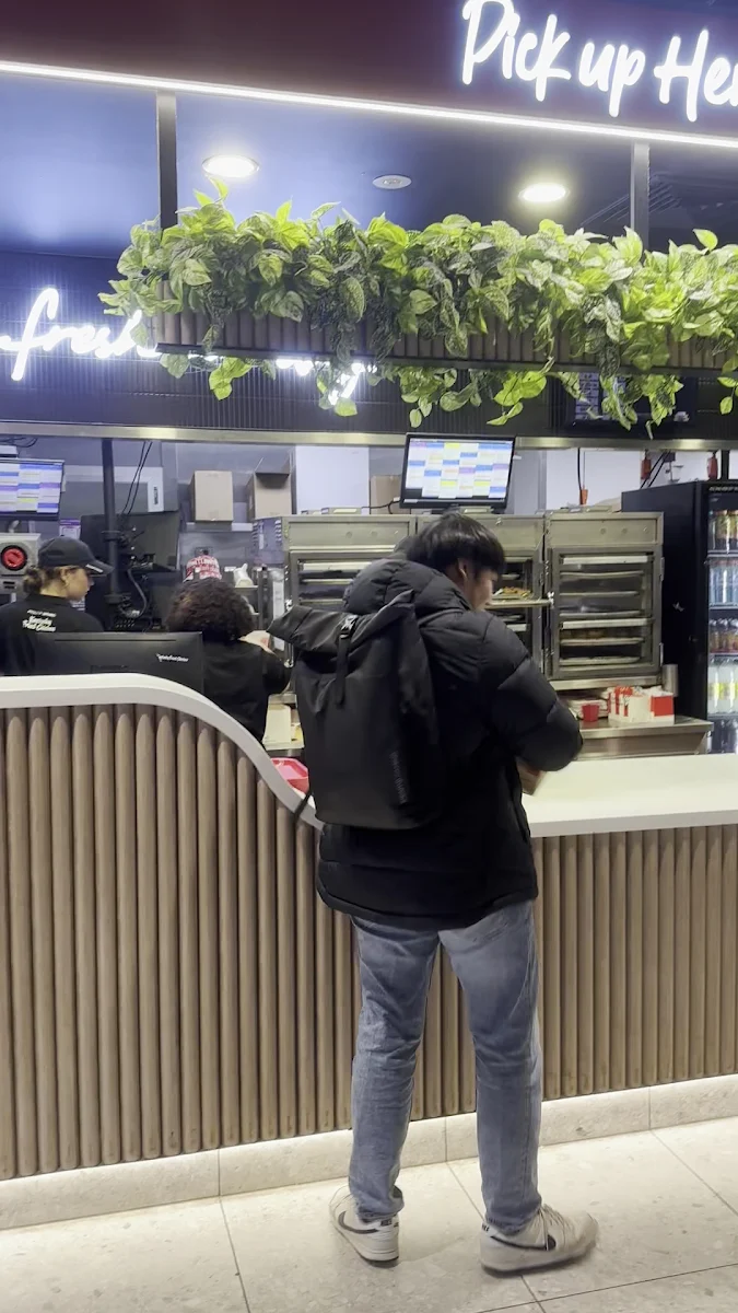 Vibe, KFC 401 Swanston Street