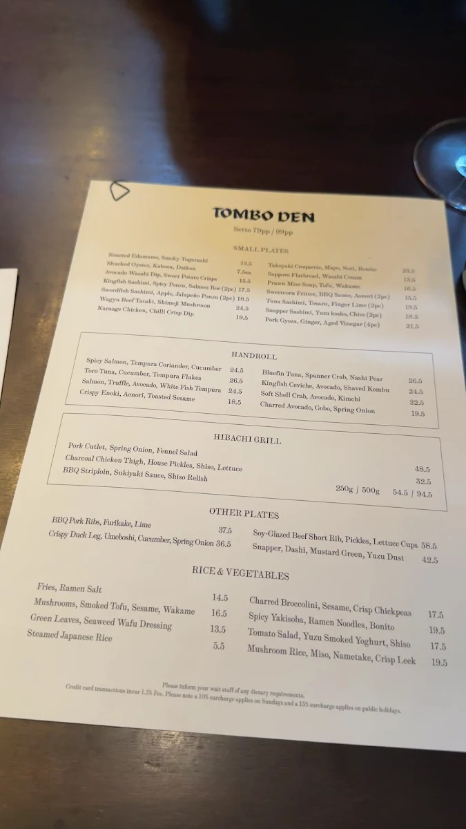 Menu, Tombo Den