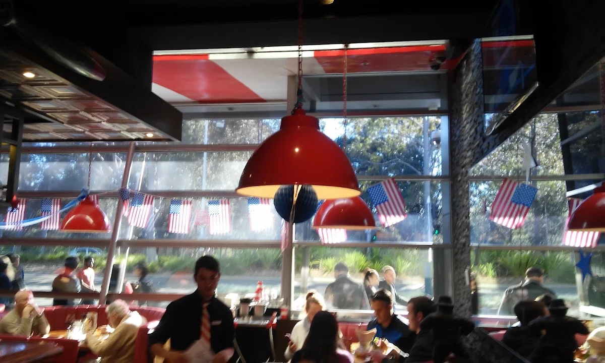 Vibe, TGI Fridays Macquarie