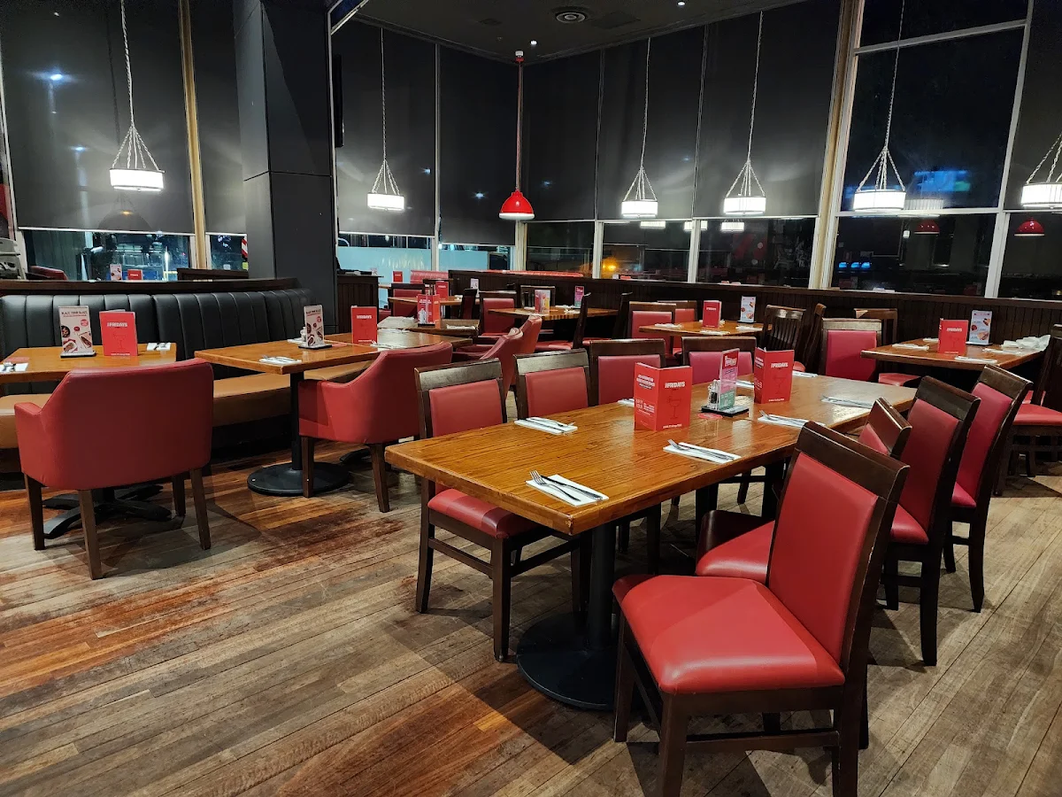 Vibe, TGI Fridays Macquarie