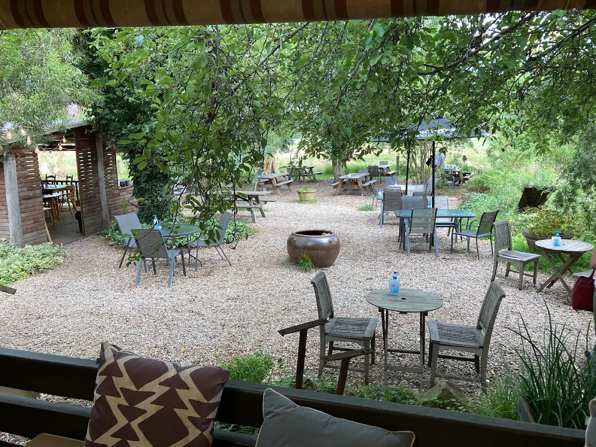 Vibe, Megalong Valley Tea Rooms
