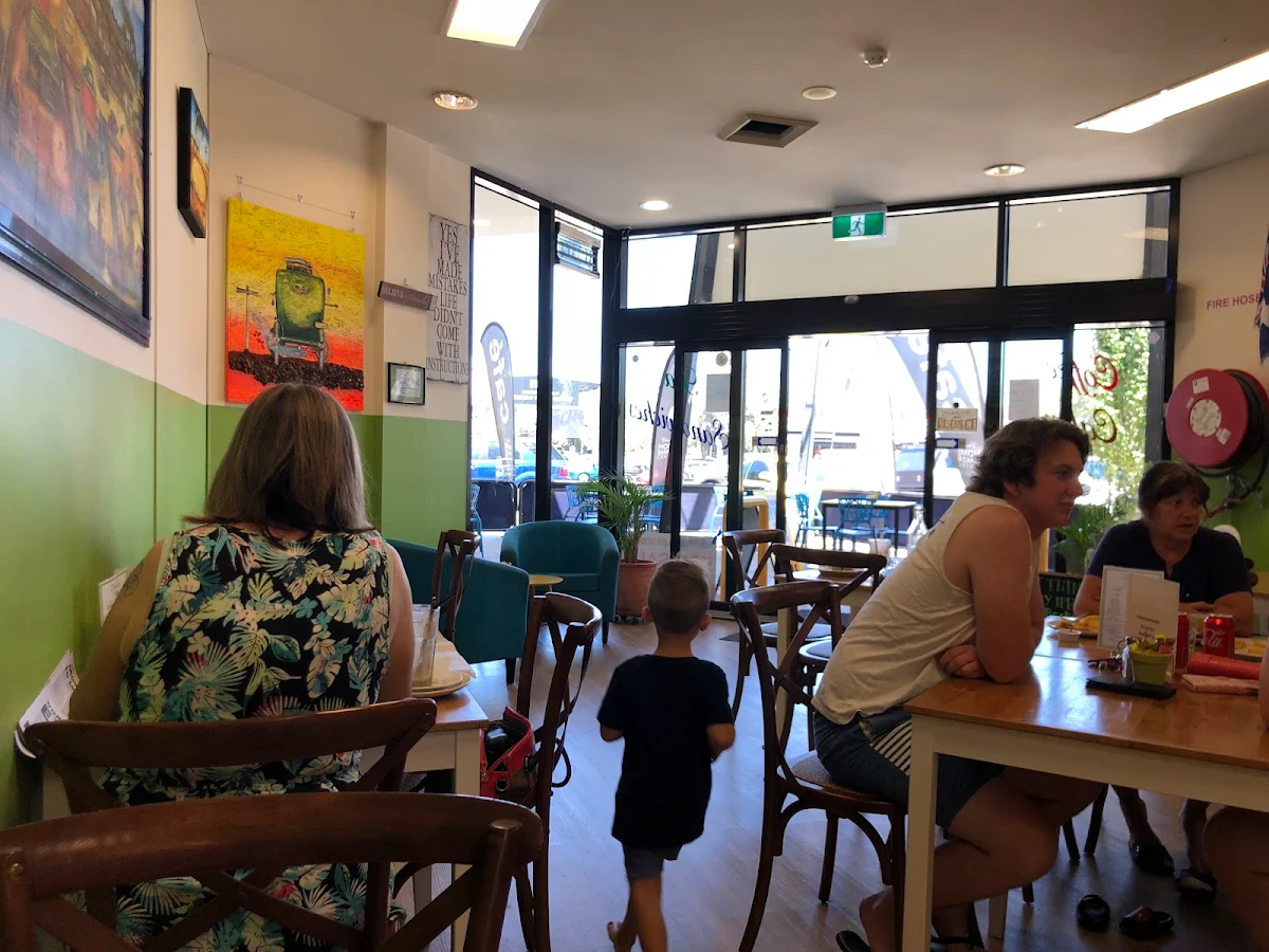 Vibe, Rocklea Cafe