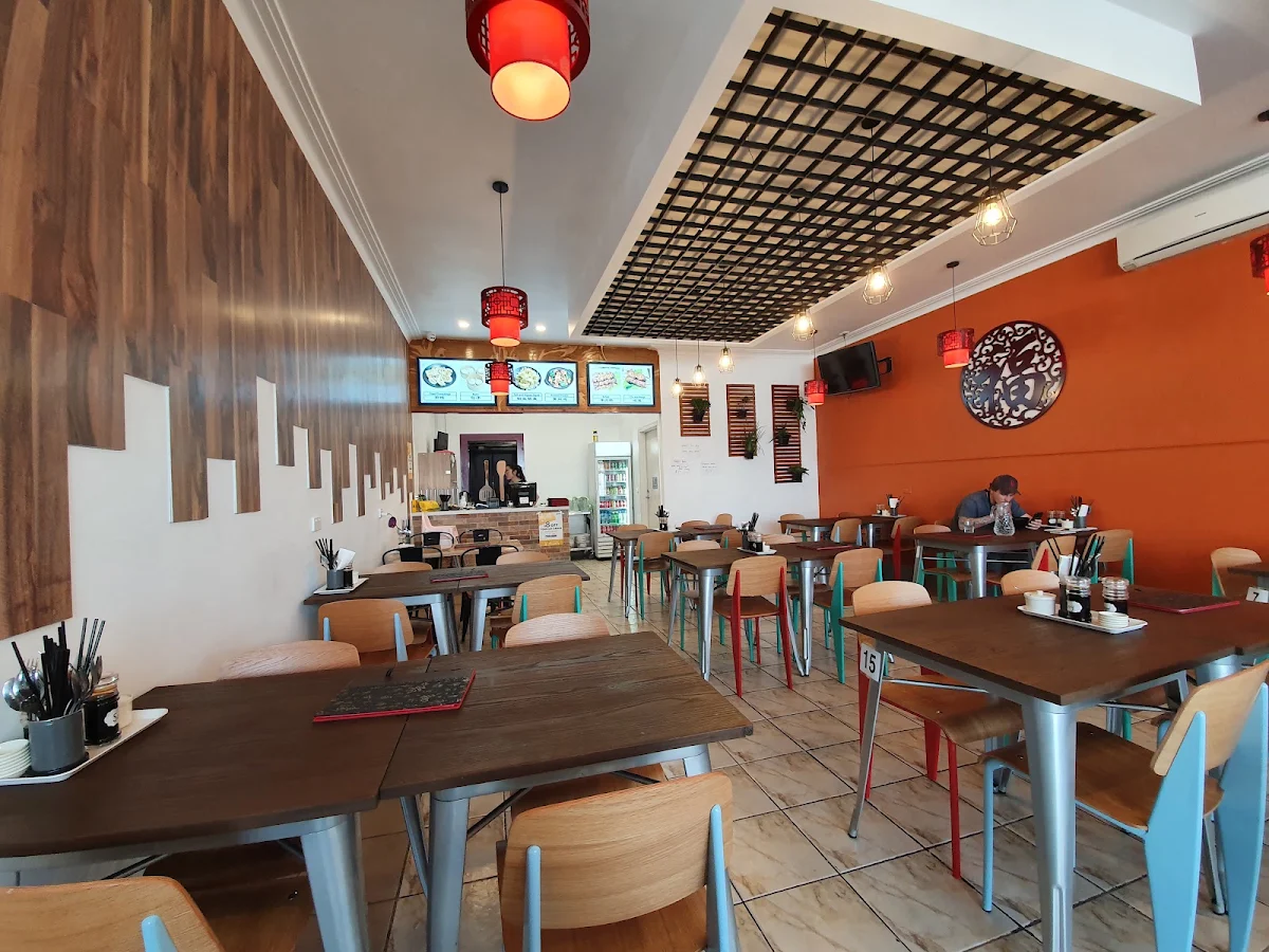 Vibe, Deer Park Dumplings