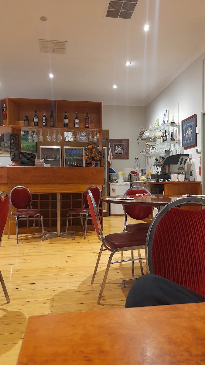 Vibe, Khim Thai Restaurant