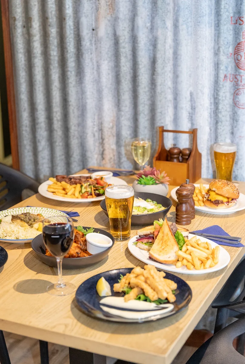 Food & drink, The Longreach Tavern
