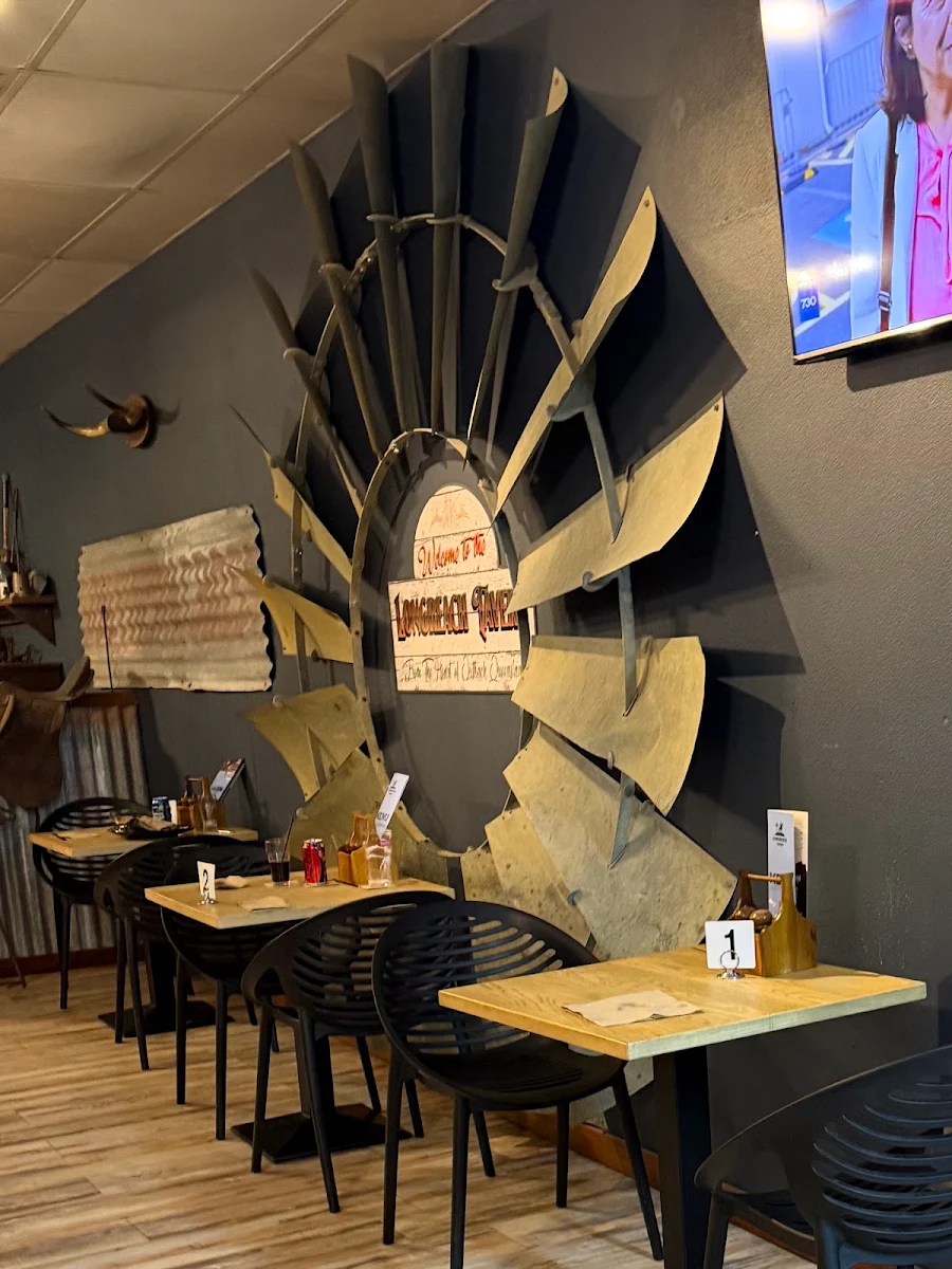 Vibe, The Longreach Tavern