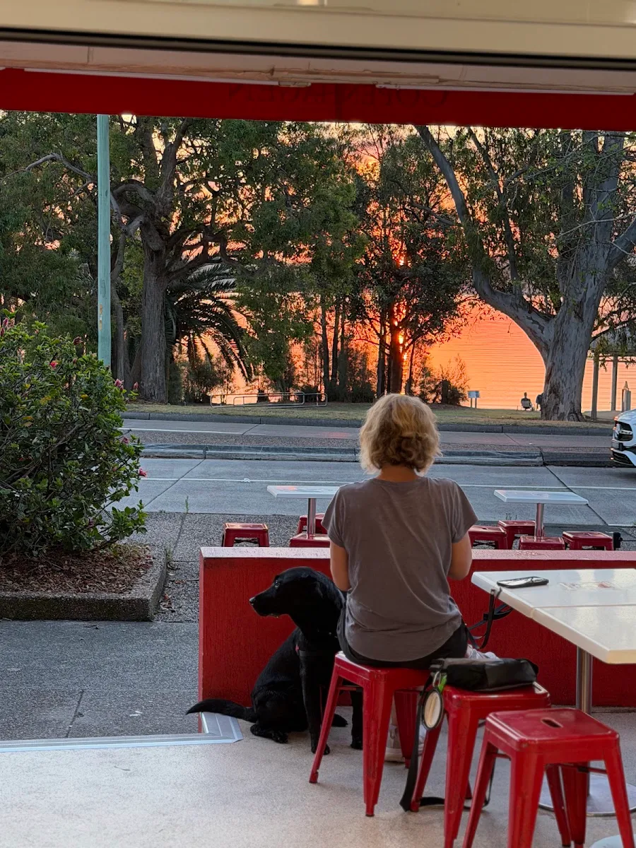 Vibe, Dippin Dots (Royal Copenhagen Warners Bay)