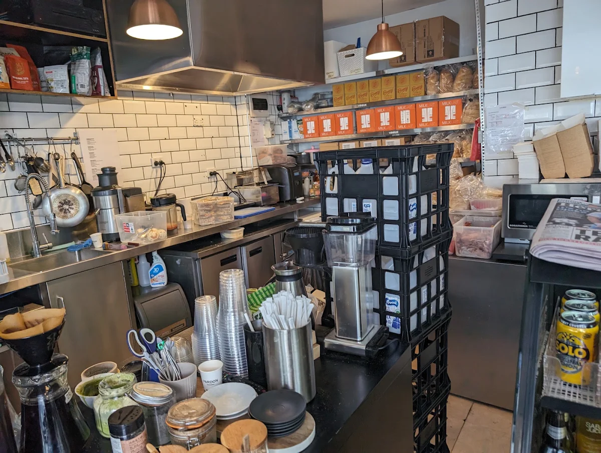 Vibe, PARDON Coffee