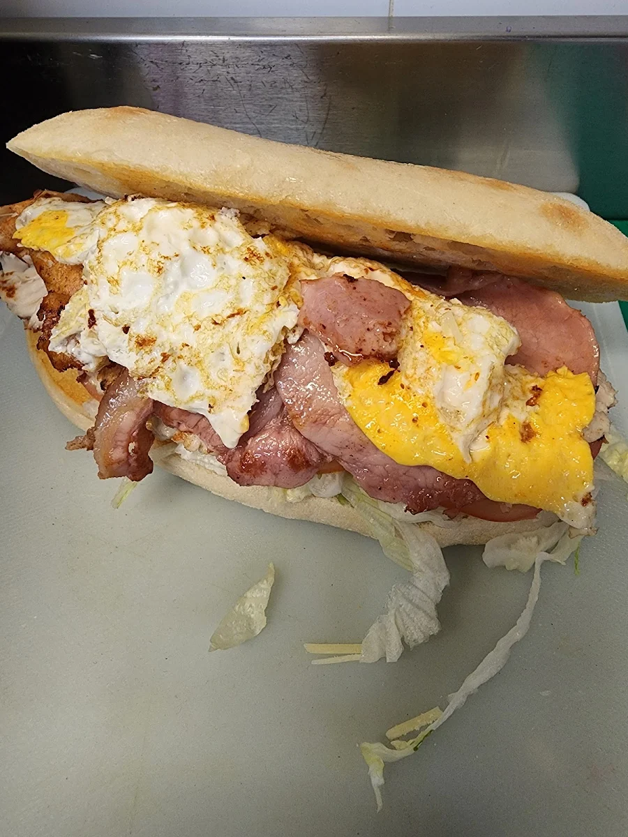Food & drink, Foxys Cafe