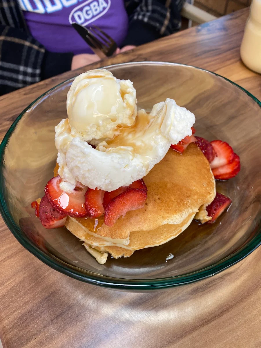 Food & drink, Foxys Cafe