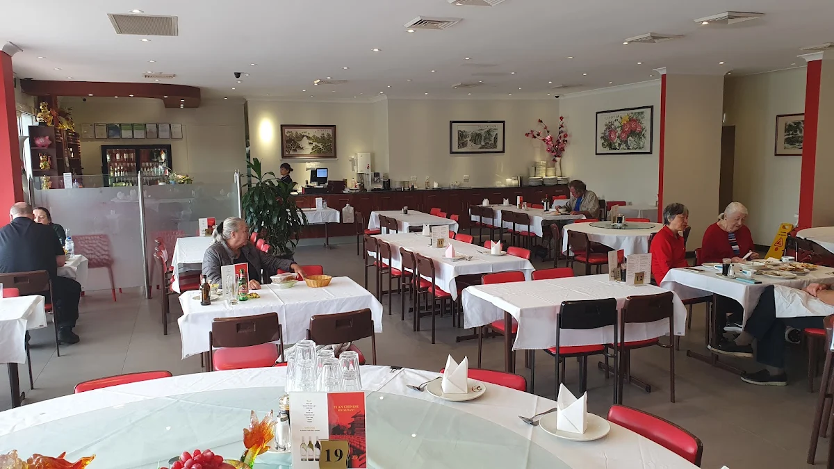 Vibe, Yi An Chinese Restaurant