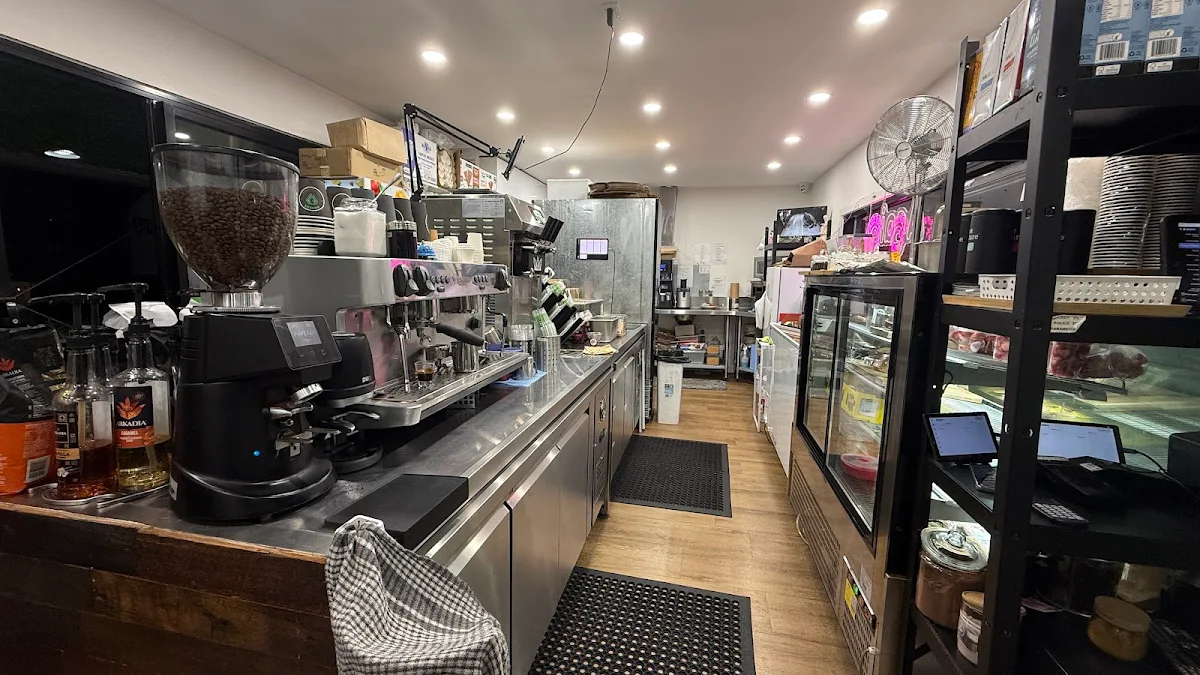 Vibe, Genesis Drive Thru Cafe