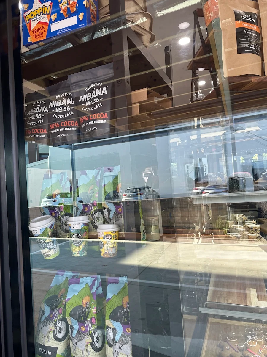 Vibe, Genesis Drive Thru Cafe