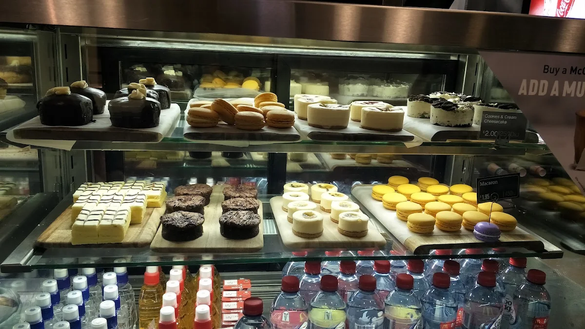 Vibe, McDonald's Clifton Hill