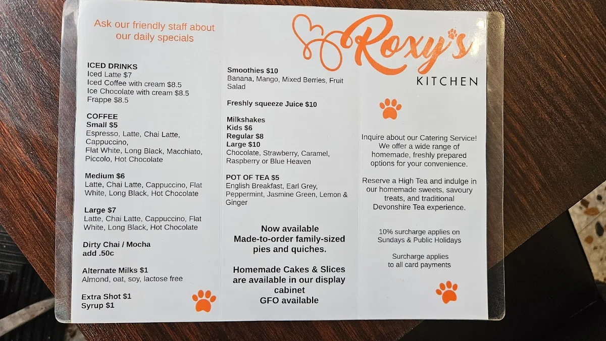 Menu, Roxy’s Kitchen