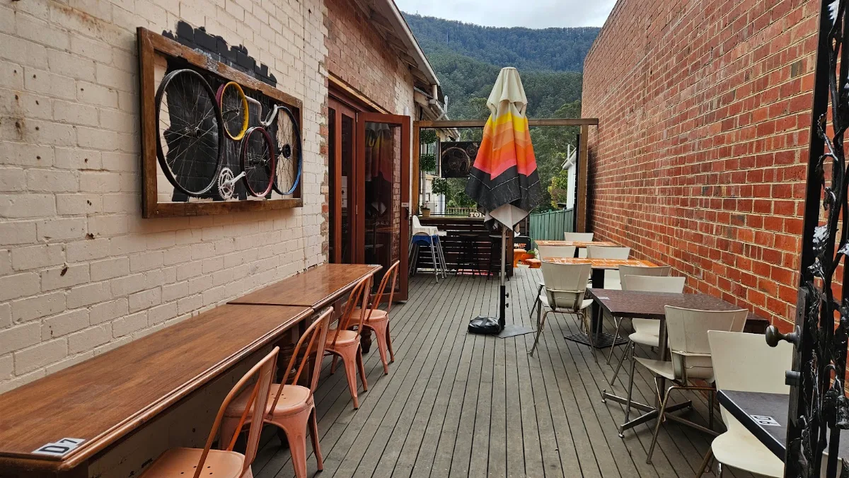 Vibe, Roxy’s Kitchen