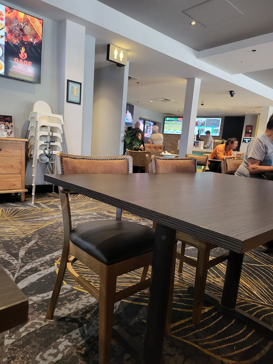 Vibe, GAGE Dining & Co. (Campsie Oasis on Beamish Hotel Bistro)