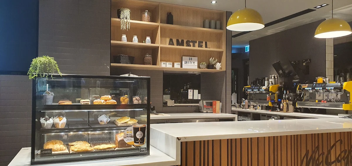 Vibe, McDonald's Amstel