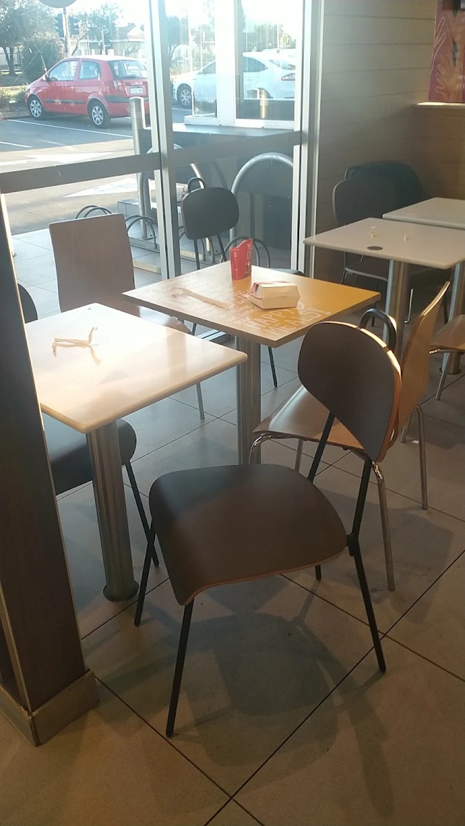 Vibe, McDonald's Mirrabooka II