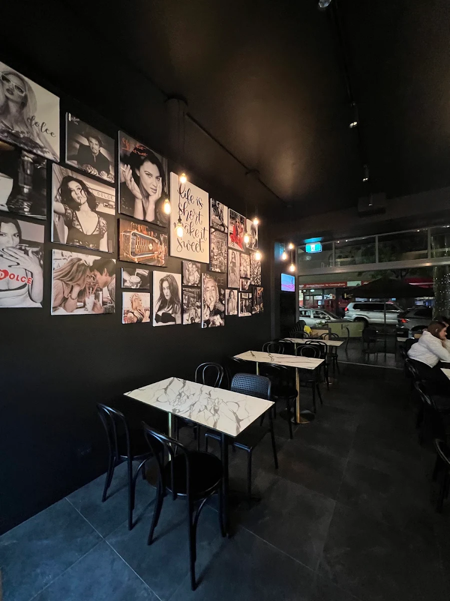 Vibe, Dolce Dessert Bar