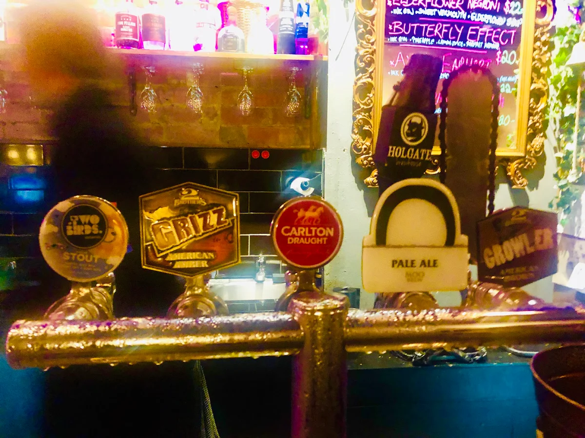 Food & drink, 12 Bar Belgrave