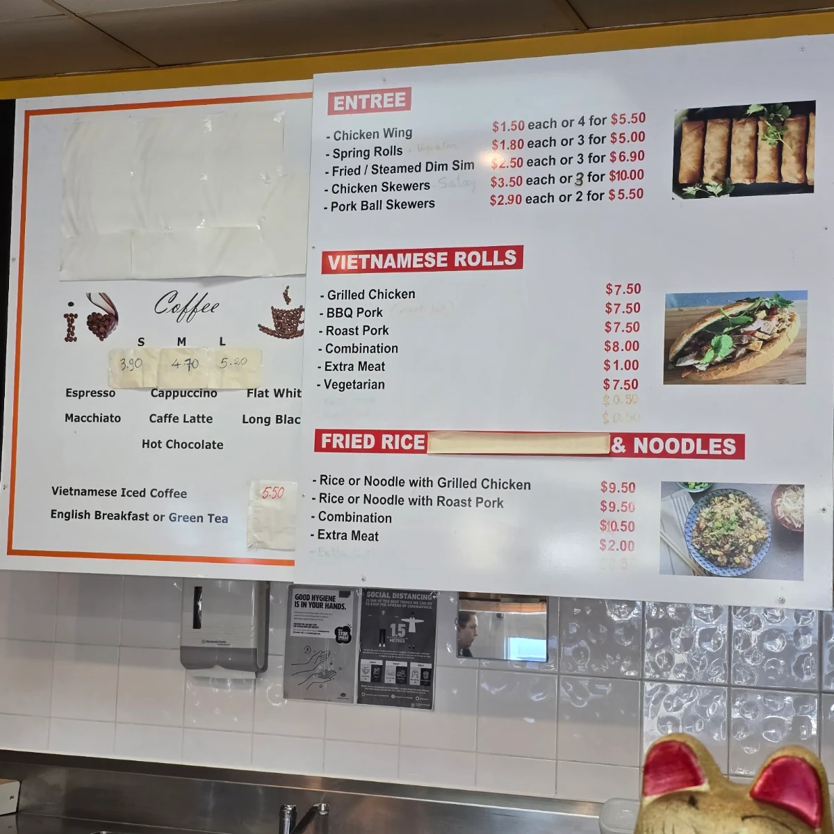 Menu, Saigon Snackbar