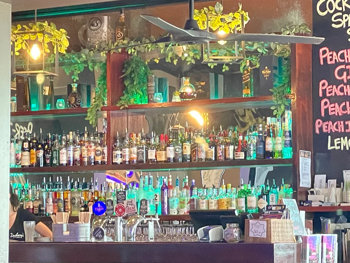 Vibe, Zachary's
