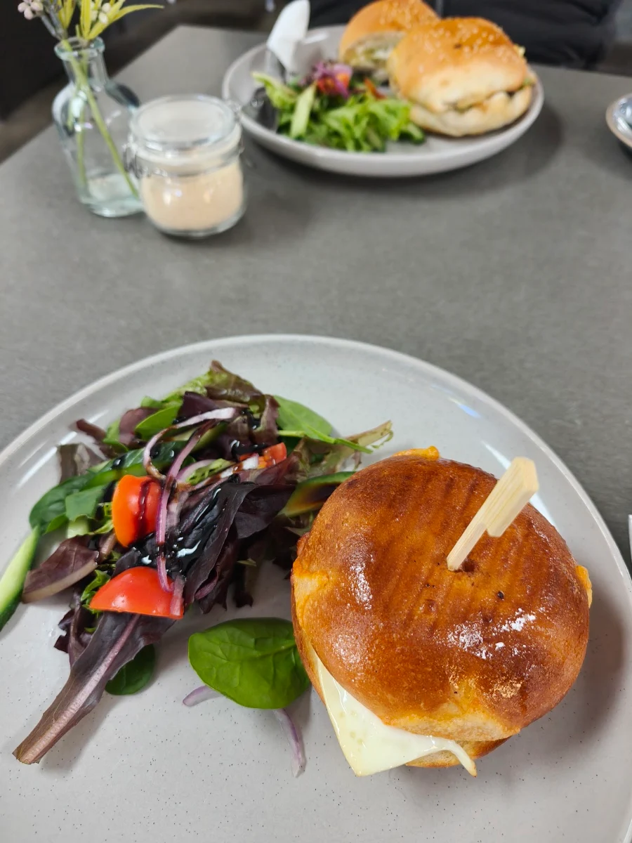Food & drink photo 7