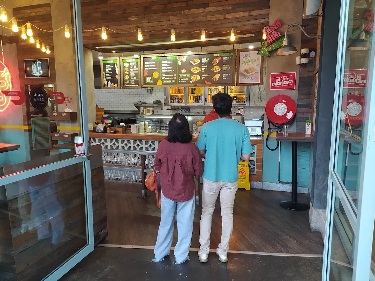 Vibe, Mad Mex Zetland