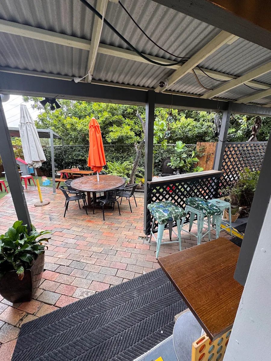 Vibe, Paper Moon Coffee House and Functions