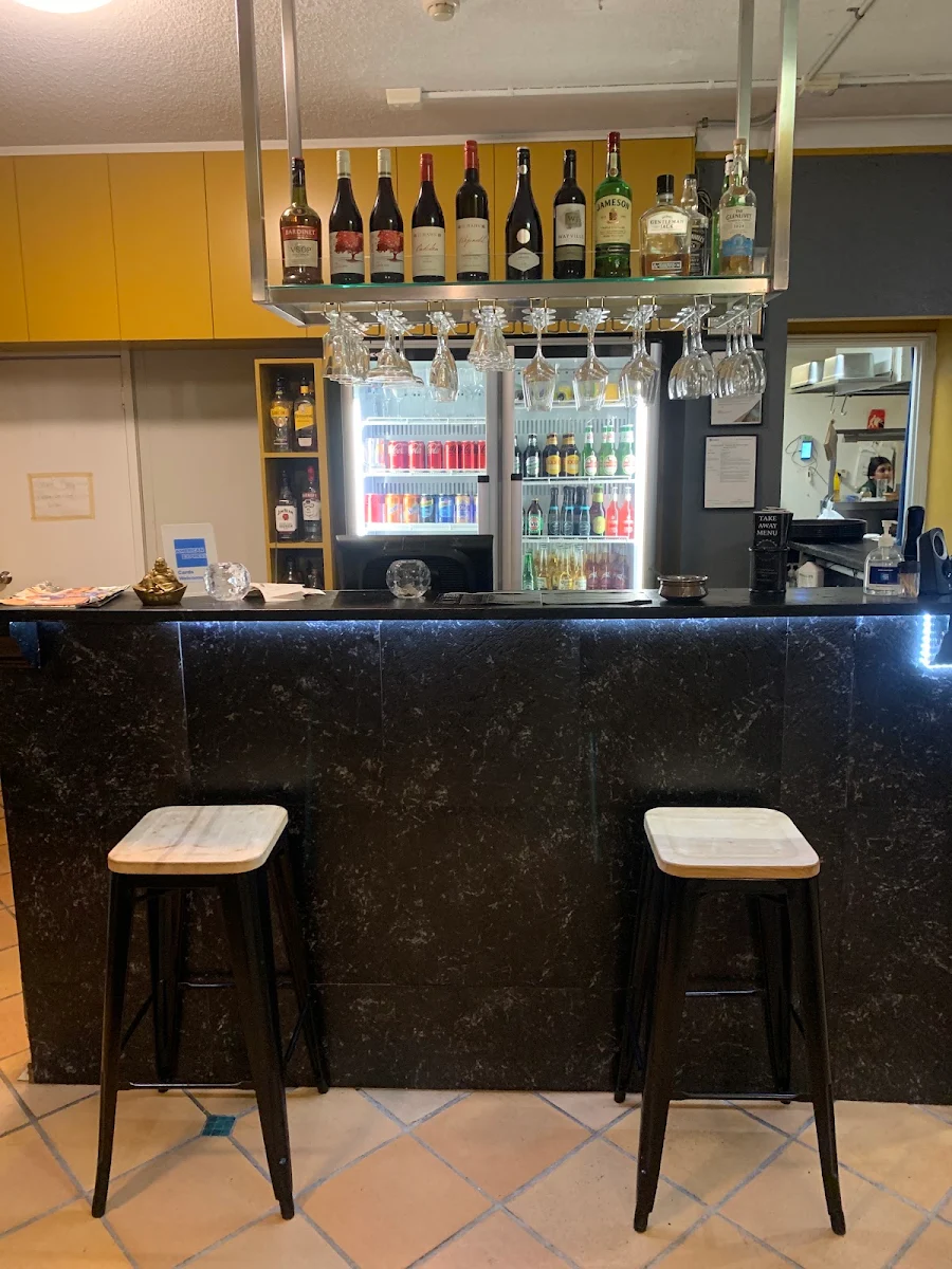 Vibe, Indiyum Restaurant
